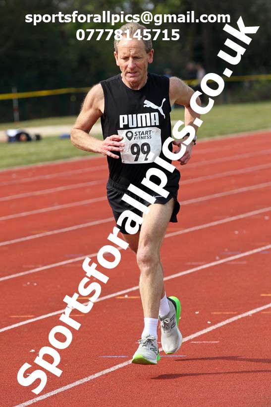 800 metres, 2021 NECAA Open Graded Meeting, Morpeth. Photo: David T. Hewitson/Sports for All Pics